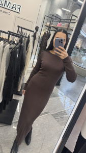 Платье силуэт длинный рукав, коричневый