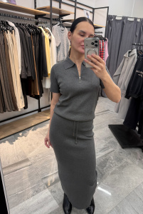 Костюм с юбкой, серый