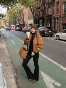 Бомбер экозамша с капюшоном, коричневый