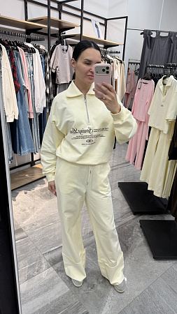 Костюм, сливочный